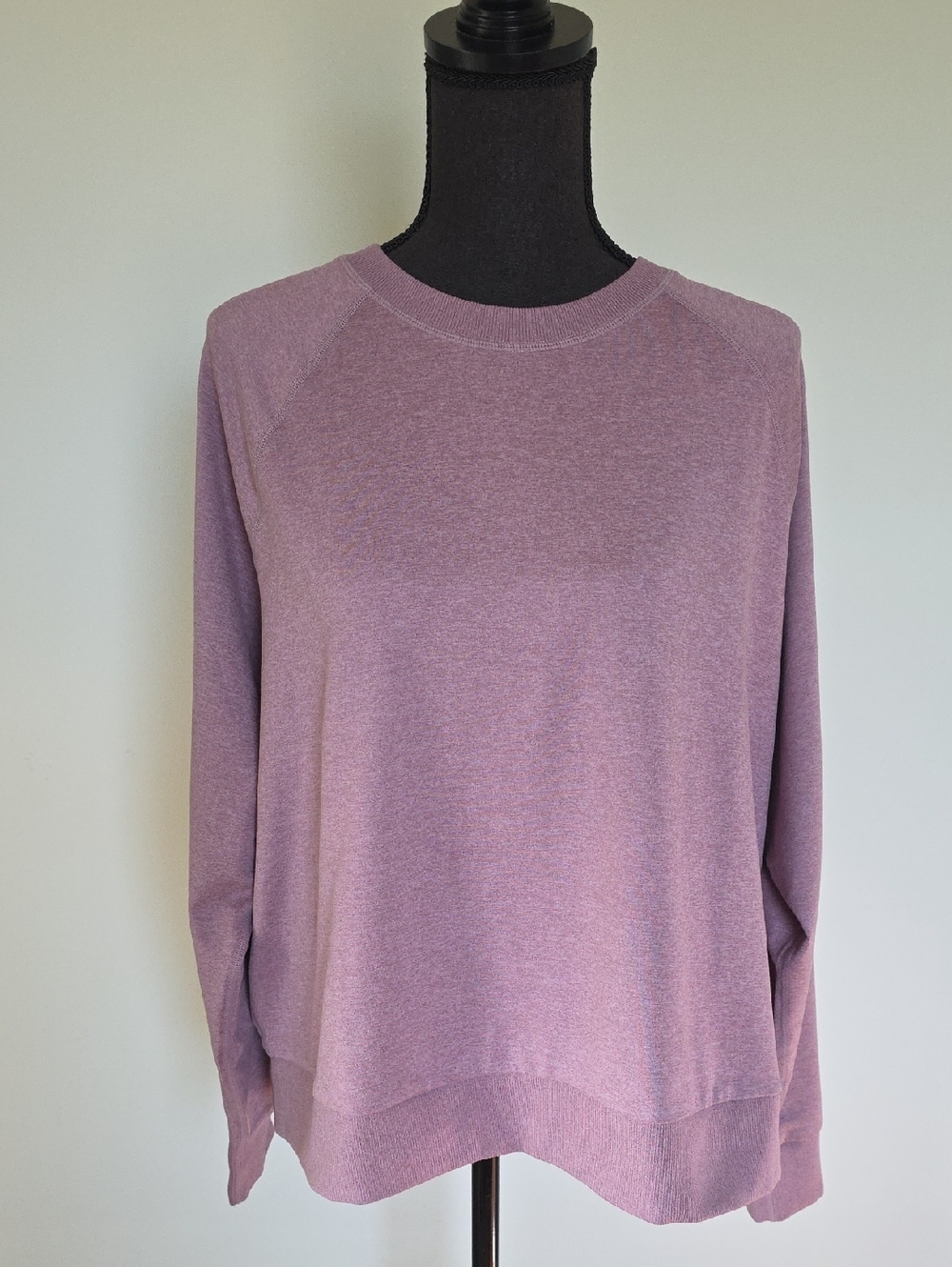 Vuori Lilac Relaxed Crewneck Sweatshirt